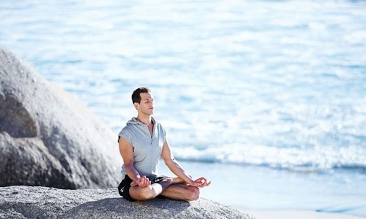 Trong xã hội nóng nảy này, nhiều người sẽ trở nên cáu kỉnh và đầy thù hận khi gặp chuyện khó chịu nào đó nên sẽ làm nhiều hành vi phi lý.