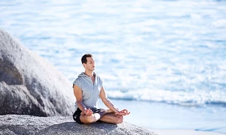 Trong xã hội nóng nảy này, nhiều người sẽ trở nên cáu kỉnh và đầy thù hận khi gặp chuyện khó chịu nào đó nên sẽ làm nhiều hành vi phi lý.