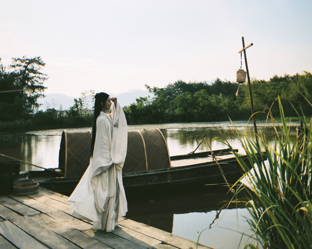 Tao hinh co trang cua Trieu Le Dinh-Hinh-3