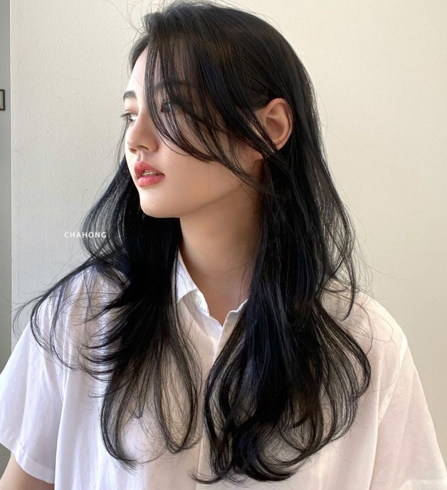 Diva Hồng Nhung để tóc đơn giản vẫn hack tuổi trẻ trung - Hình 8 Diva Hong Nhung de toc don gian van hack tuoi tre trung-Hinh-8