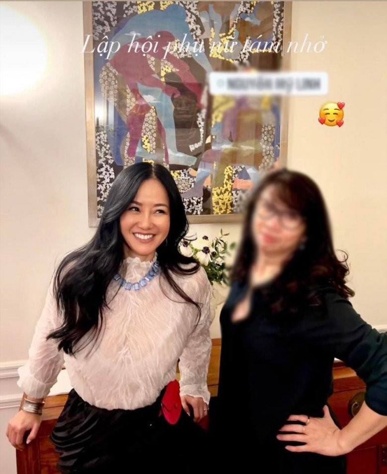 Diva Hồng Nhung để tóc đơn giản vẫn hack tuổi trẻ trung Diva Hong Nhung de toc don gian van hack tuoi tre trung