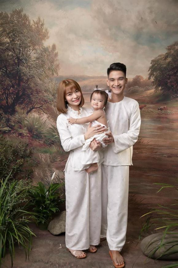 Vợ Mạc Văn Khoa nức nở kể lại chuyện bị fan của chồng chửi ảnh 3