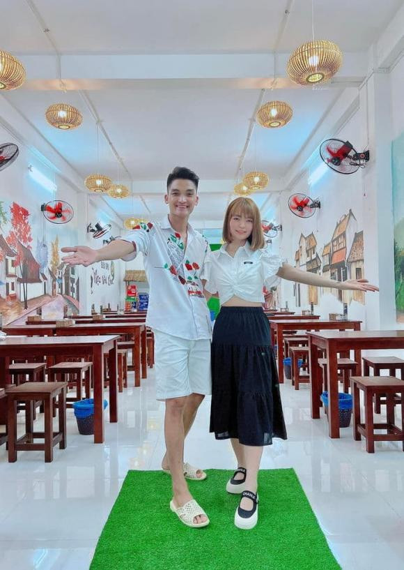 Vợ Mạc Văn Khoa nức nở kể lại chuyện bị fan của chồng chửi ảnh 5