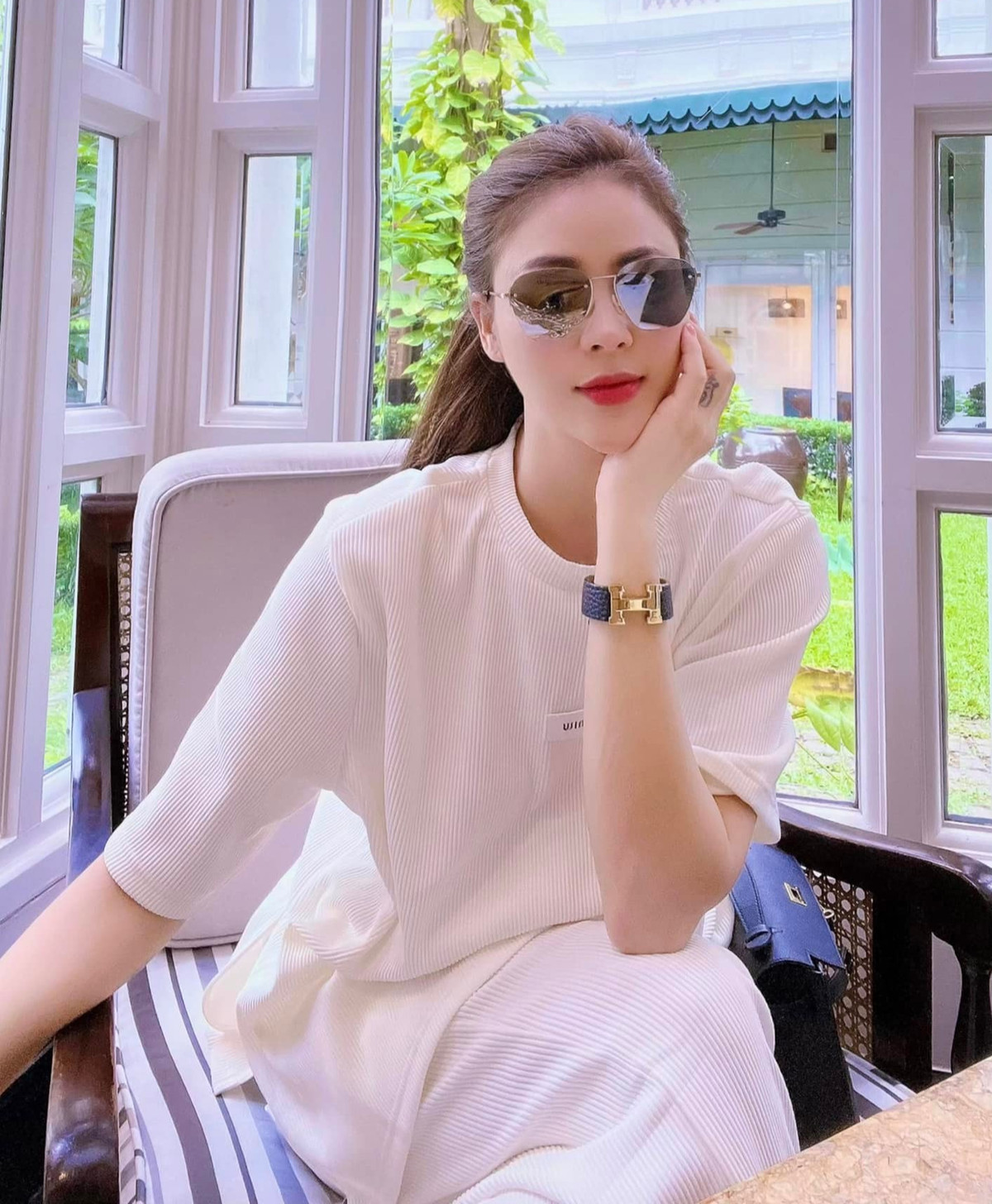 Hình ảnh đời thường của bà mẹ một con.