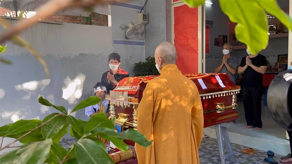 Khong co chuyen Tran Thanh, Thuy Ngan lo hau su Bao Bao