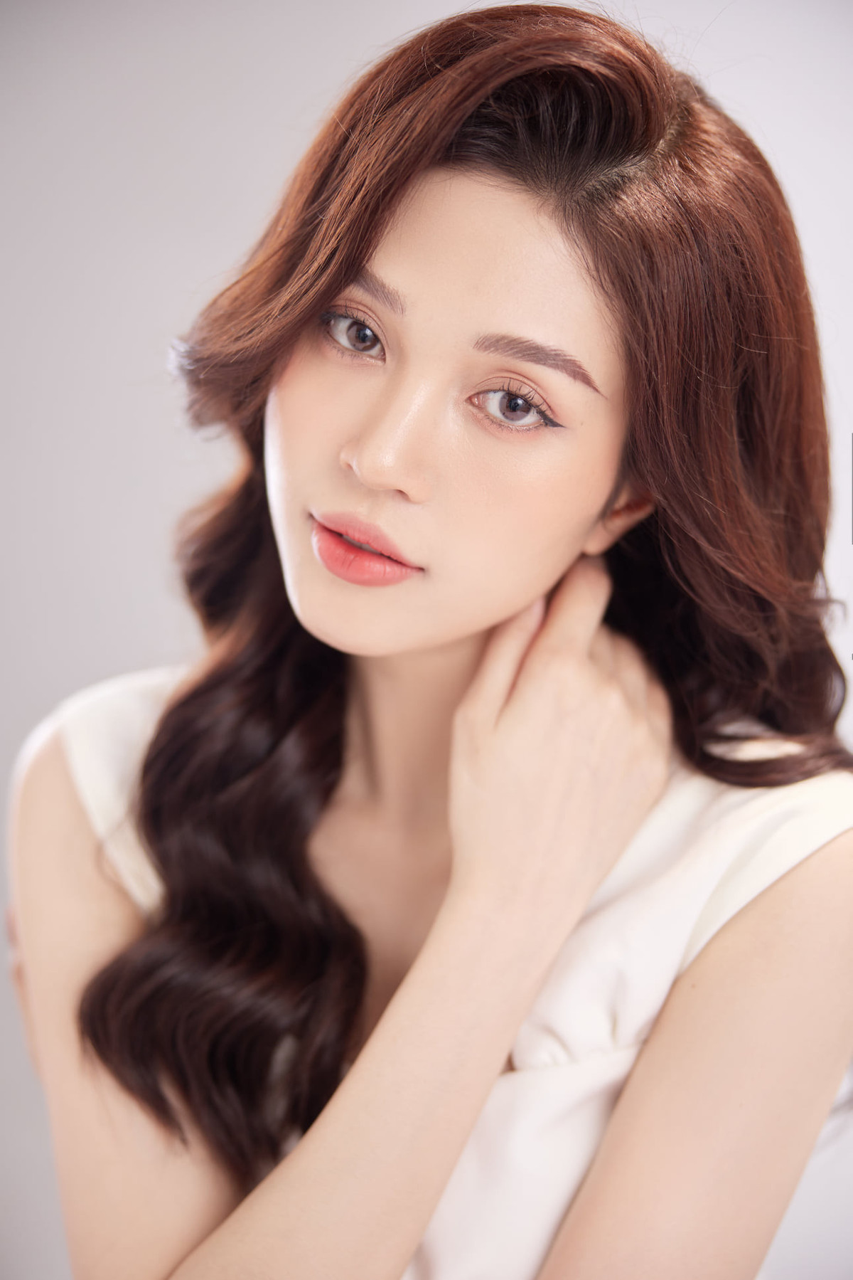 Nu MC xinh dep VTV binh luan World Cup gay chu y la ai?-Hinh-14