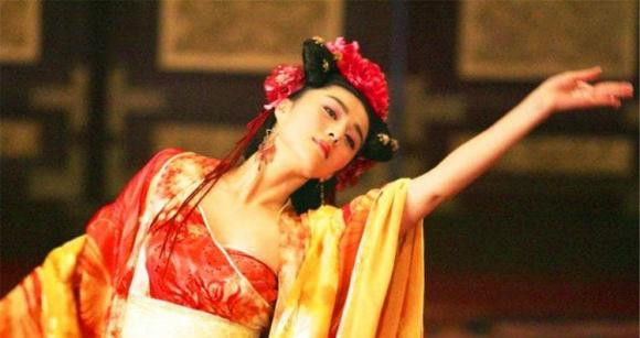 Duong Quy Phi xinh dep nhu the nao?-Hinh-2