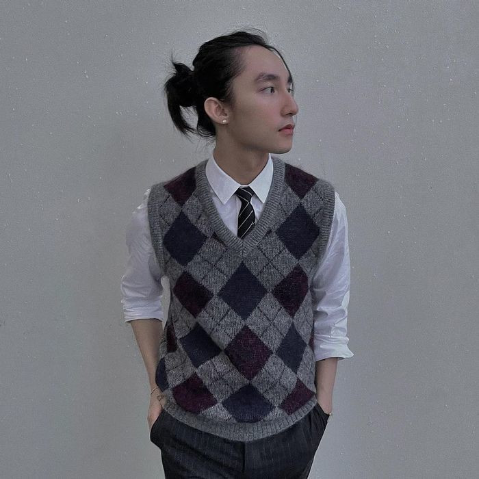 Những sao nam khiến fan tá hỏa vì kiểu tóc - Hình 2 Nhung sao nam khien fan ta hoa vi kieu toc-Hinh-2