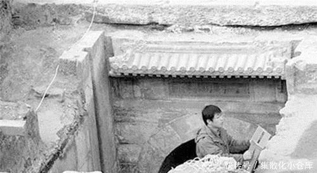 Khai quật mộ thái giám thân tín của Từ Hi Thái hậu - Hình 2 Khai quat mo thai giam than tin cua Tu Hi Thai hau-Hinh-2