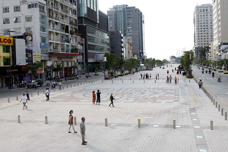 Quận ở TP.HCM dân ít nhưng thu ngân sách hơn nhiều tỉnh - Hình 4 Quan o TP.HCM dan it nhung thu ngan sach hon nhieu tinh-Hinh-4