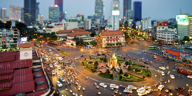 Quận ở TP.HCM dân ít nhưng thu ngân sách hơn nhiều tỉnh - Hình 8 Quan o TP.HCM dan it nhung thu ngan sach hon nhieu tinh-Hinh-8