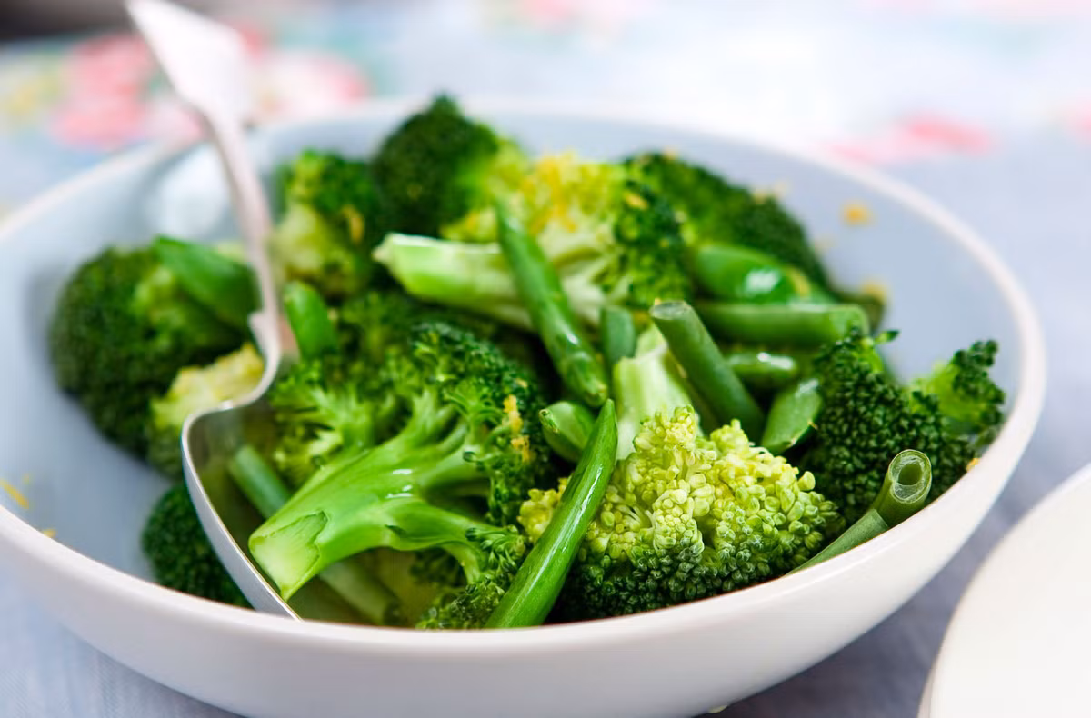 Bat ngo 6 loai rau cu thuong thay co tac dung giai doc-Hinh-4