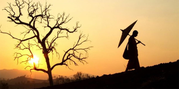 Xưng hô thế nào với người thân đã xuất gia tu Phật? Xung ho the nao voi nguoi than da xuat gia tu Phat?