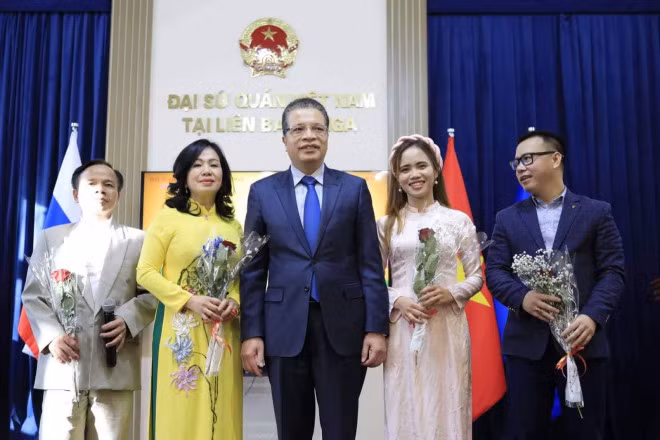Hanh trinh thuc hien uoc mo chinh phuc tri thuc cua co gai xu Nghe-Hinh-3