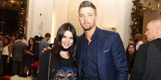 5 ngoi sao bong ro dut tinh voi Kendall Jenner