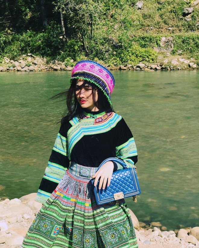 HHen Niê đẹp xuất sắc, Hòa Minzy phối đồ lạ mắt - Hình 10 HHen Nie dep xuat sac, Hoa Minzy phoi do la mat-Hinh-10