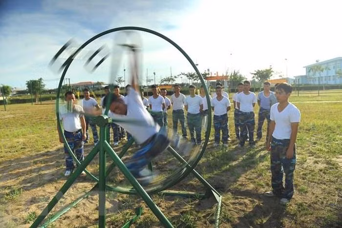 Luc luong nong cot trong dau tranh giai phong dan toc, bao ve To quoc-Hinh-19