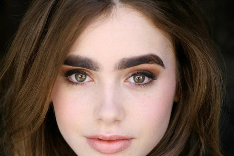 Nguyên nhân là bởi, dù họ có đôi chút năng lực nhưng luôn tự mình đưa ra những yêu cầu, đòi hỏi vô lý với cộng sự, gây khó dễ cho đối tác hoặc thất thường trong phong độ vì làm việc cảm tính nên dù có giỏi đến mấy cũng chẳng đạt hiệu quả làm việc cao.