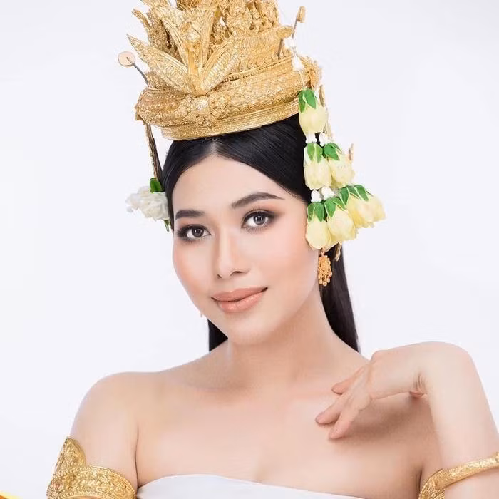 Nguoi dep Campuchia deo nang go trinh dien da hoi-Hinh-11