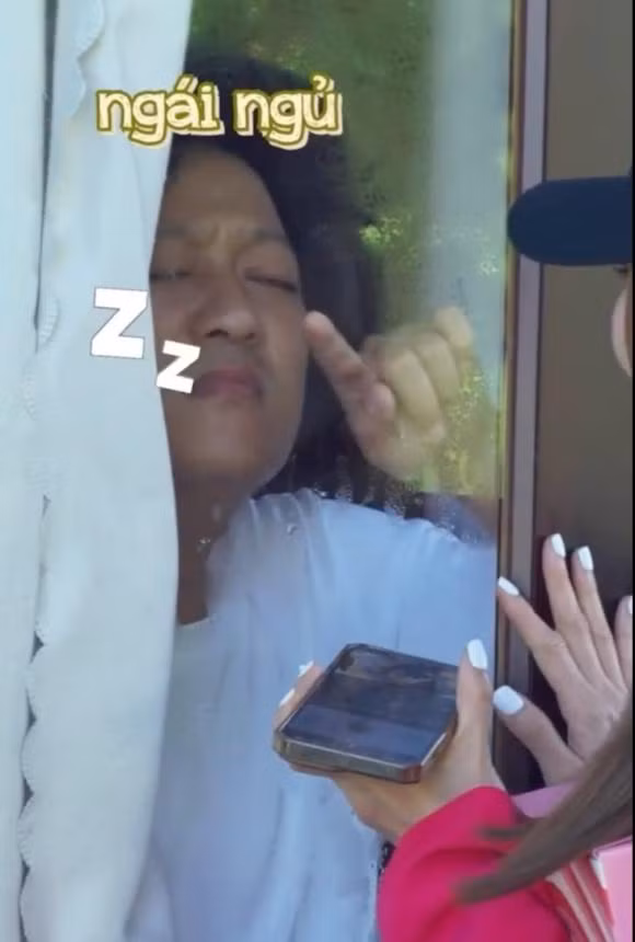 Dan tinh phat hoang voi khuon mat moi ngu day cua Truong Giang-Hinh-3