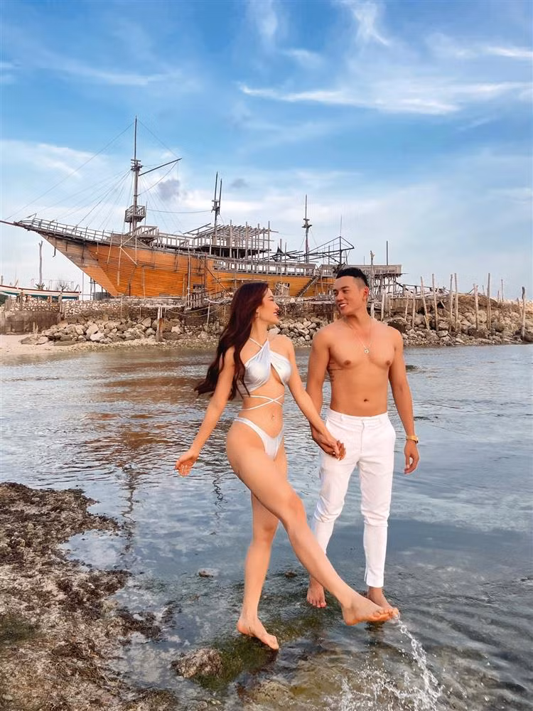 Ly Binh dap tra loi mia mai 