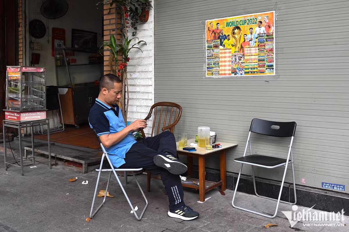 Cac quan nhau, ca phe Ha Noi moi goi khach den xem World Cup-Hinh-10