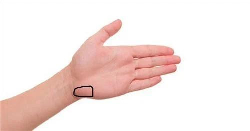 Ban tay phu nu co an tuong phu quy, ca doi vinh hoa-Hinh-2