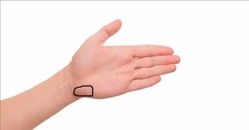 Ban tay phu nu co an tuong phu quy, ca doi vinh hoa-Hinh-2