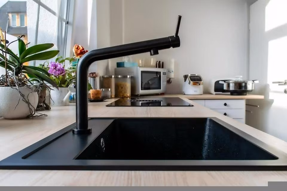 Muon sung tuc, phong thuy nha bep khong duoc pham 6 dieu nay-Hinh-3