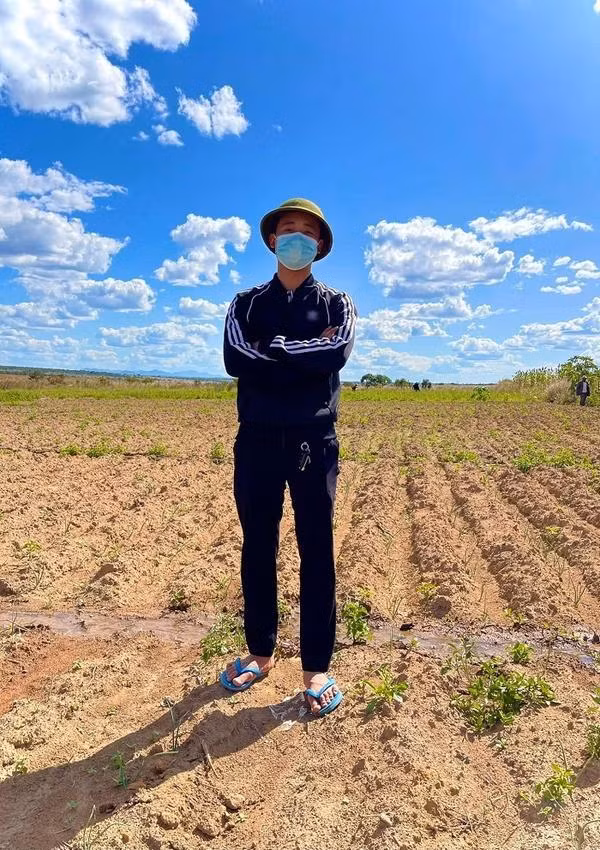 Co tai san bac ty, ngo ngang anh bua com cua Quang Linh Vlog-Hinh-8