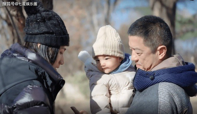 Ly hon Vuong Phi, Ly A Bang hanh phuc ben vo kem tuoi-Hinh-4