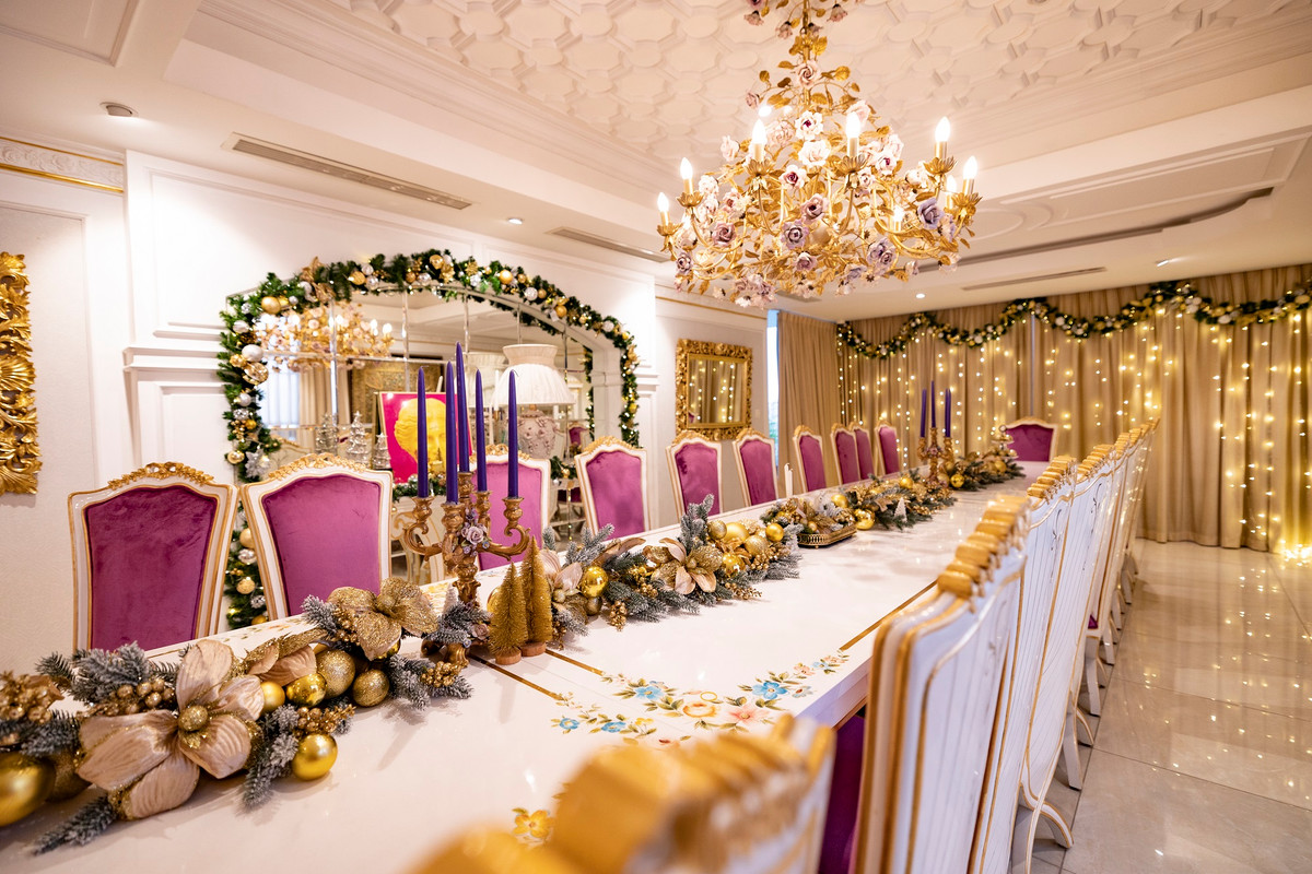 Choáng ngợp trước căn nhà được gộp lại từ 6 căn chung cư - Hình 5 Choang ngop truoc can nha duoc gop lai tu 6 can chung cu-Hinh-5