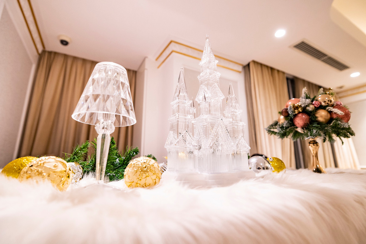 Choáng ngợp trước căn nhà được gộp lại từ 6 căn chung cư - Hình 12 Choang ngop truoc can nha duoc gop lai tu 6 can chung cu-Hinh-12