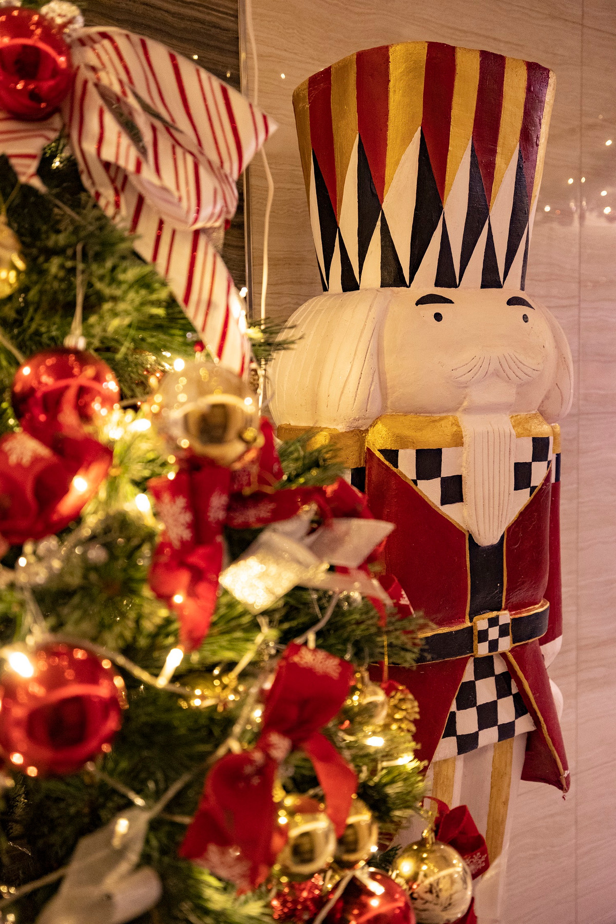 Choáng ngợp trước căn nhà được gộp lại từ 6 căn chung cư - Hình 11 Choang ngop truoc can nha duoc gop lai tu 6 can chung cu-Hinh-11