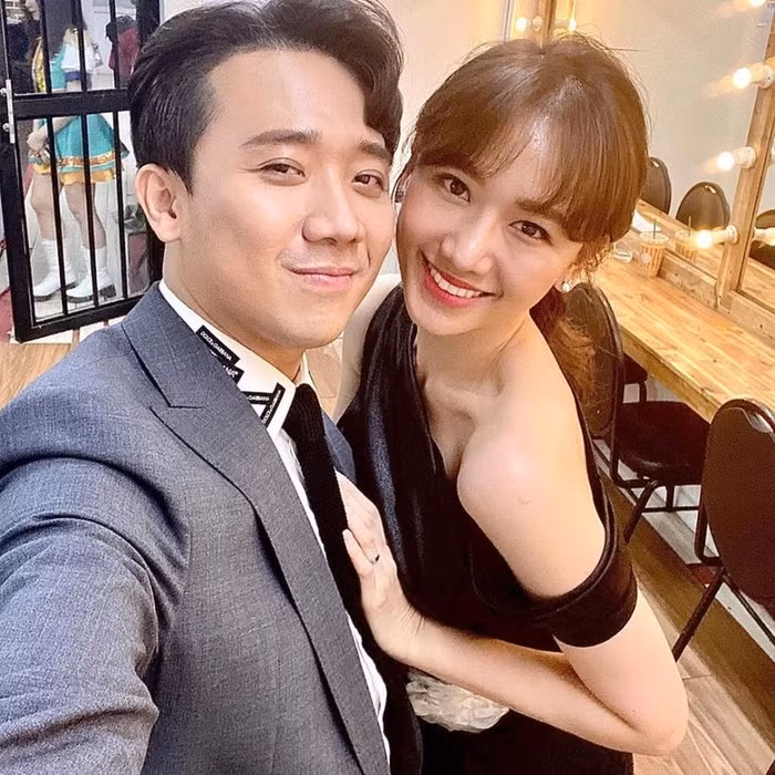 Hari Won dùng tiền làm việc này, Trấn Thành chỉ biết 'im lặng' - Hình 2 Hari Won dung tien lam viec nay, Tran Thanh chi biet 'im lang'-Hinh-2