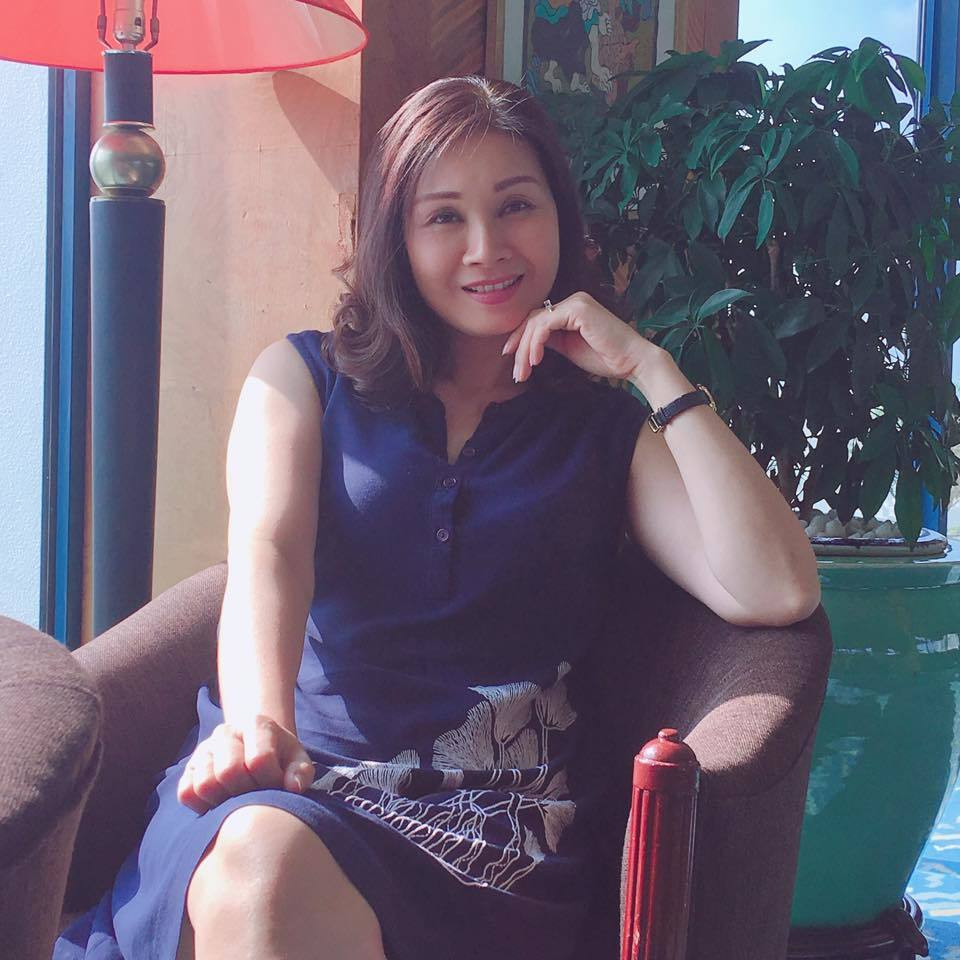 BTV Nhat Le 'Thoi su 19h' tung la A hau Ha Noi gio ra sao?-Hinh-4