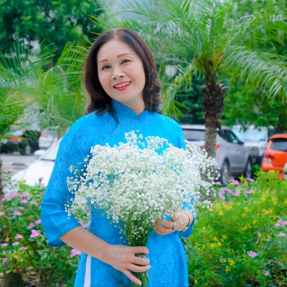 BTV Nhat Le 'Thoi su 19h' tung la A hau Ha Noi gio ra sao?-Hinh-11