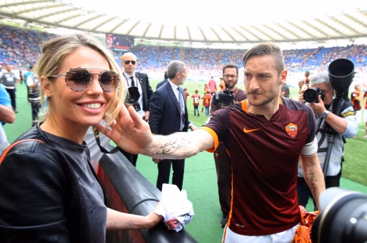 Mối tình của cặp trai tài gái sắc có một kết thúc buồn.