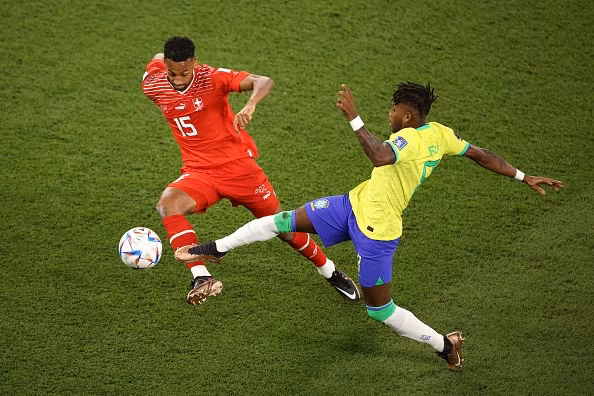 Brazil 1-0 Thuy Sy: Selecao co tam ve som vao vong loai truc tiep-Hinh-2