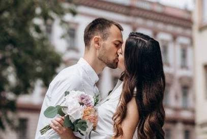 Gia dinh cang ngheo cang phai sua 3 tat xau-Hinh-3