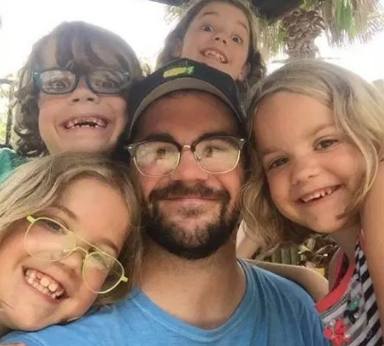 Chong nghi vo chung thuy tuyet voi cho den vo tinh xem duoc Facebook-Hinh-2