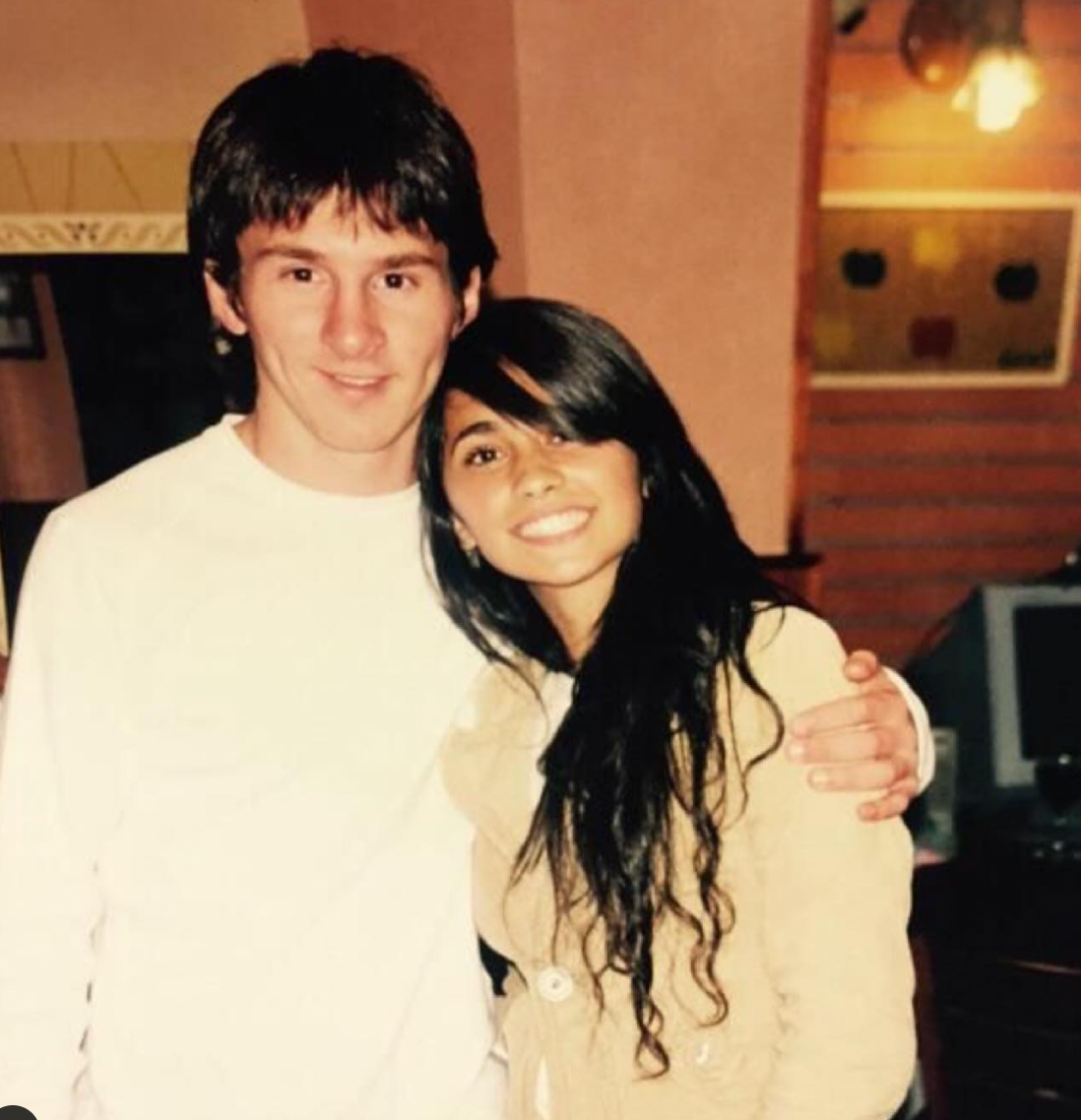 Bà xã Messi hóa ra học rất giỏi, riêng cách dạy con khiến ai cũng nể - Hình 8 Ba xa Messi hoa ra hoc rat gioi, rieng cach day con khien ai cung ne-Hinh-8