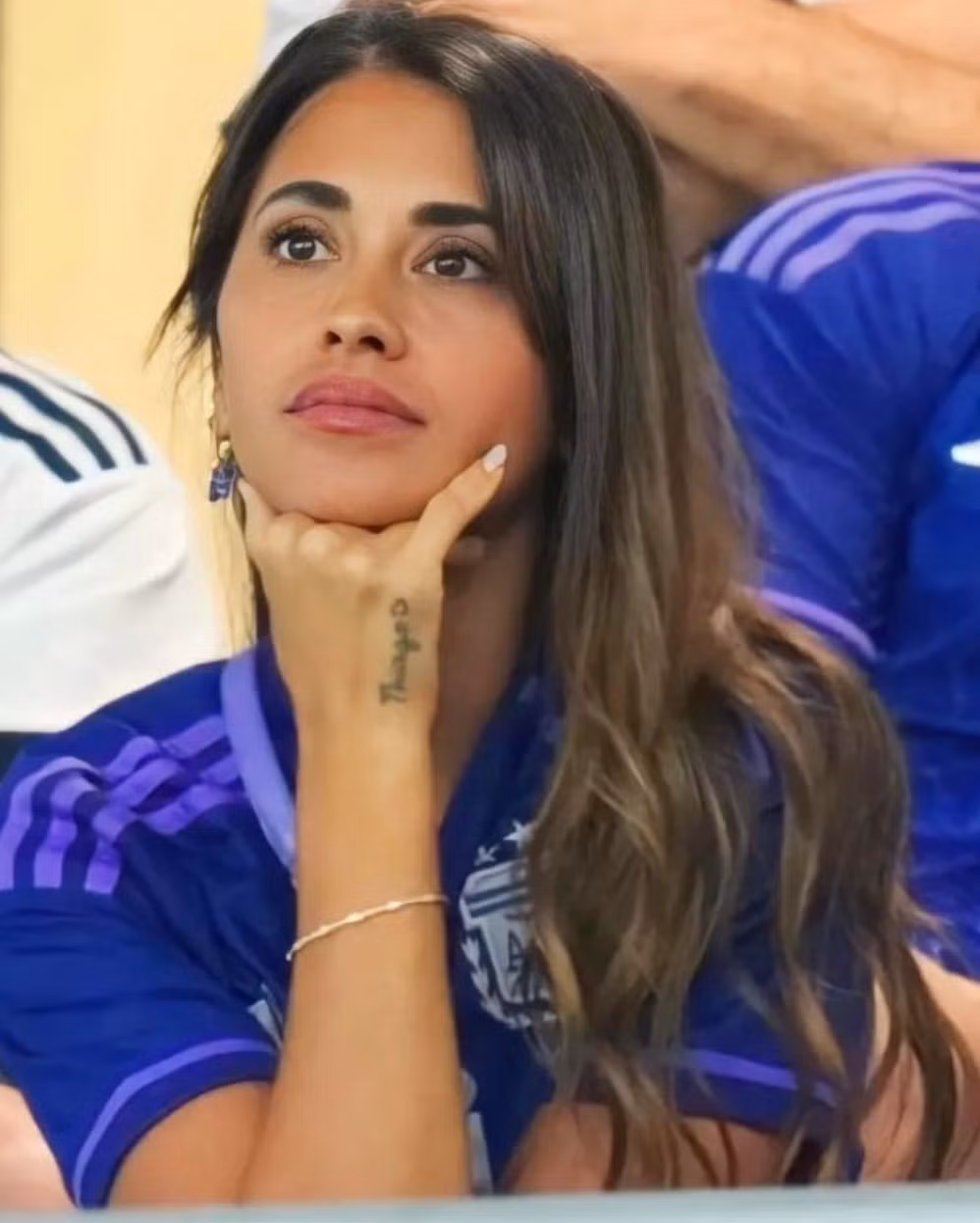 Ba xa Messi hoa ra hoc rat gioi, rieng cach day con khien ai cung ne-Hinh-2