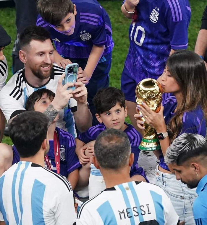 Bà xã Messi hóa ra học rất giỏi, riêng cách dạy con khiến ai cũng nể Ba xa Messi hoa ra hoc rat gioi, rieng cach day con khien ai cung ne