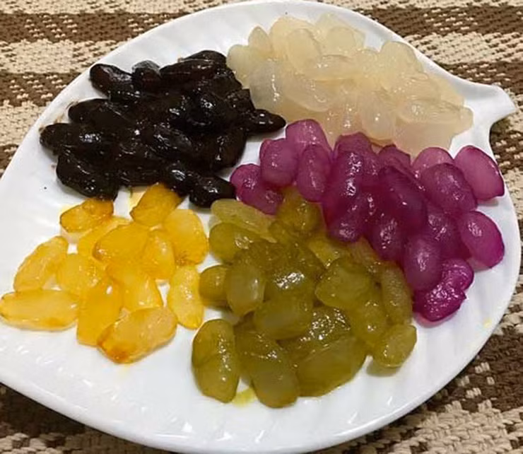 Trên thị trường, hạt đác có giá từ 80.000-150.000 đồng/kg