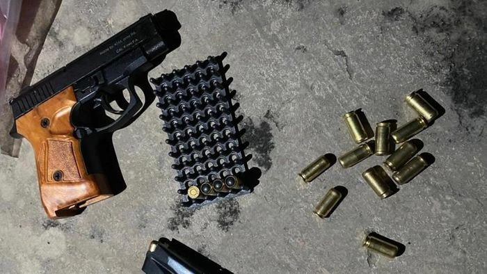 No sung vi cho cua 2 nha can nhau-Hinh-3