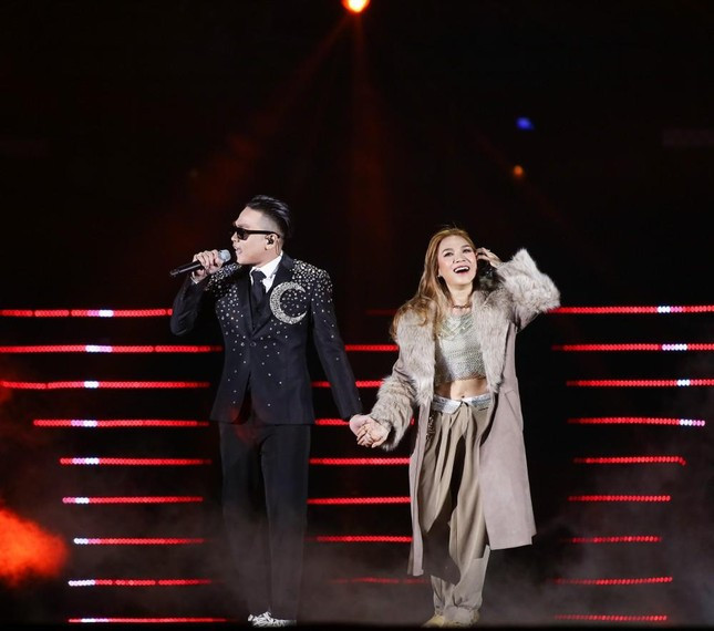 Khi My Tam lay khan gia-Hinh-2