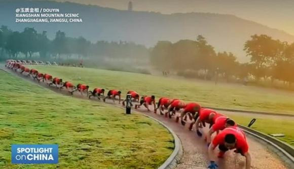 Bo ca sau, bai tap giup giam dau lung o Trung Quoc-Hinh-2