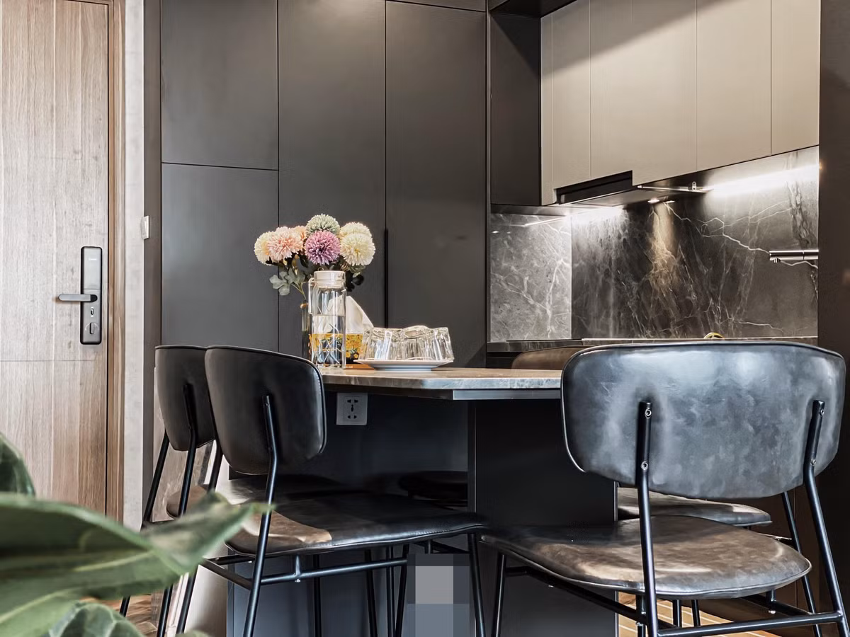 Tổ ấm tông màu lạnh ở tuổi 25 của chàng trai Hà thành - Hình 6 To am tong mau lanh o tuoi 25 cua chang trai Ha thanh-Hinh-6