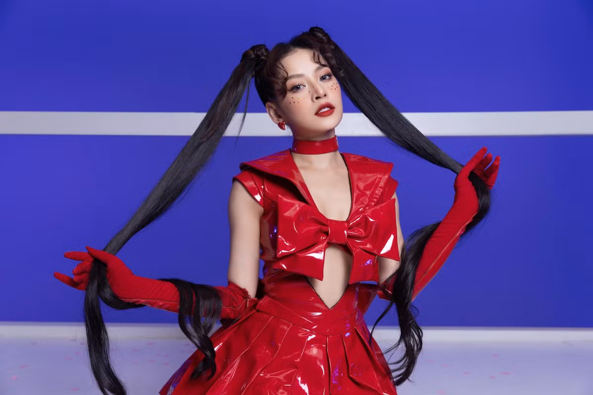 Ly do Chi Pu lien tuc gay tranh cai-Hinh-2